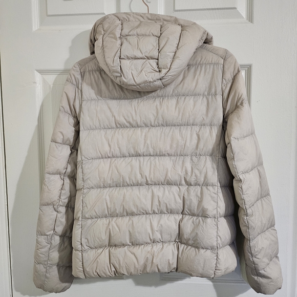 Women's Beige Puffer Jacket - Picture 2 of 10